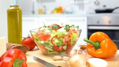 SAĞLIKLI KALMAK İÇİN BAĞIŞIKLIK ÖNERİLERİ